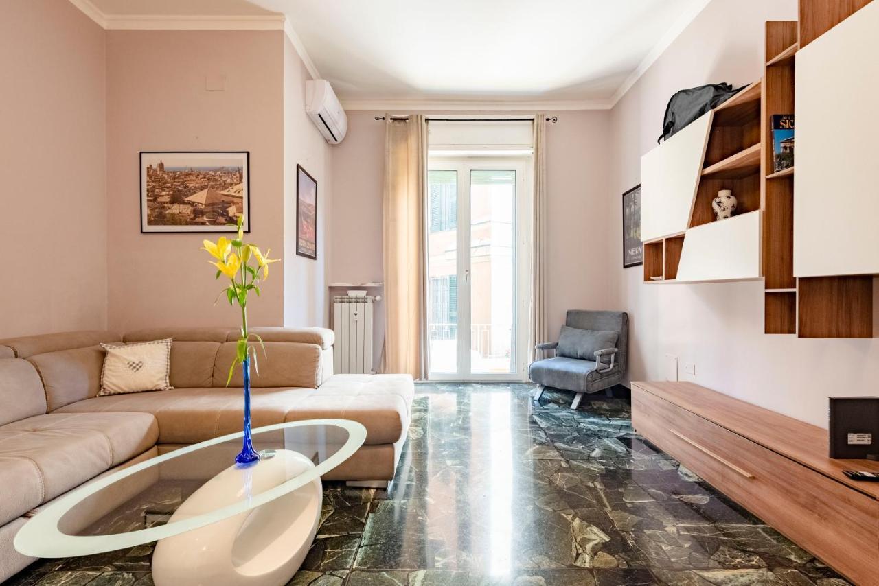 Ferienwohnung Joivy Cute Flat With Terrace Genua Exterior foto